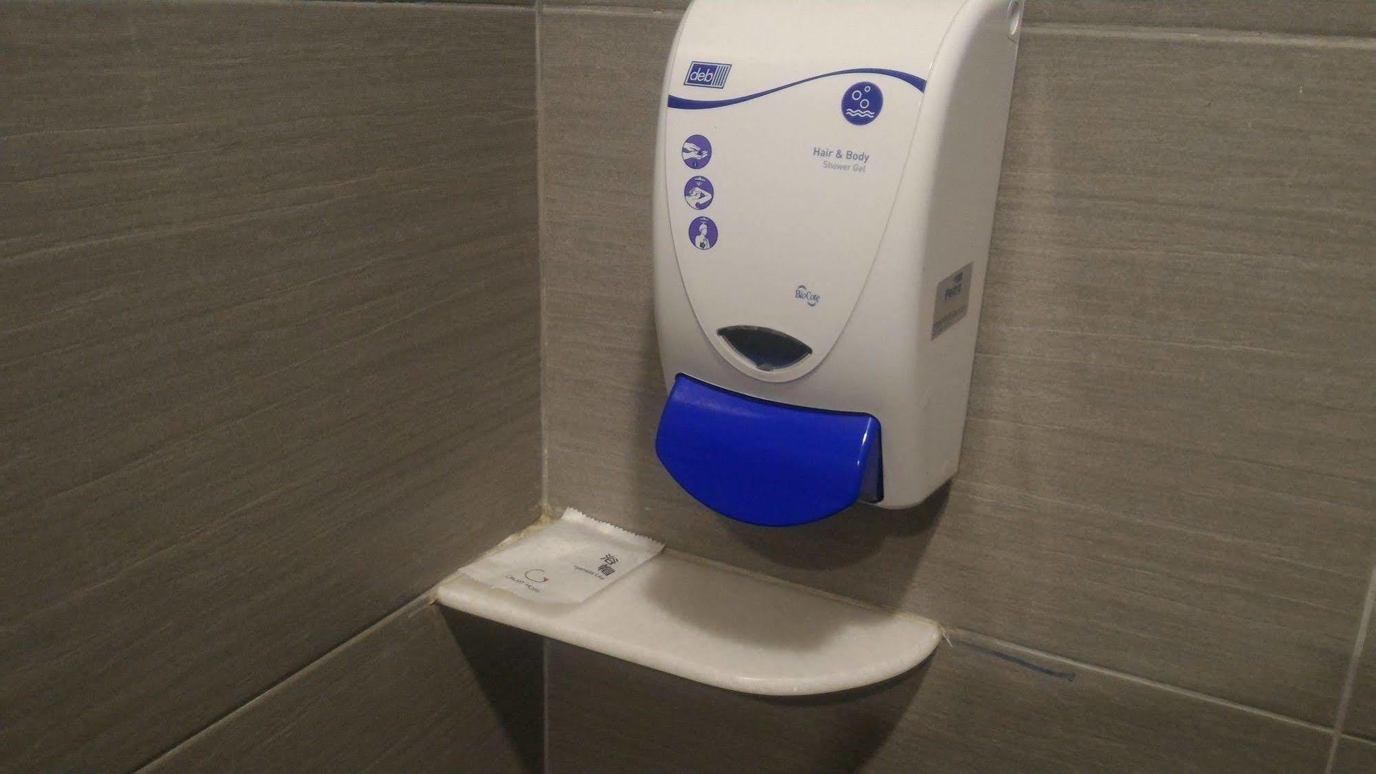 Galaxy Hotel Simpang Ampat  Εξωτερικό φωτογραφία