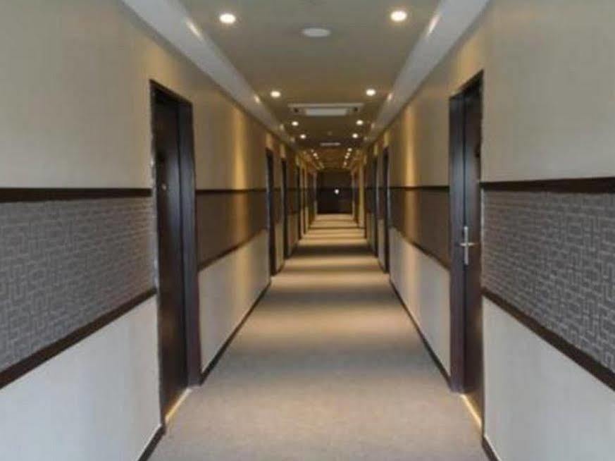 Galaxy Hotel Simpang Ampat  Εξωτερικό φωτογραφία